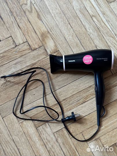Фен Philips Dry Care Essential