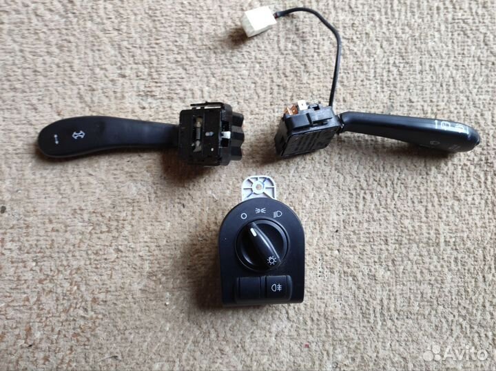 Под Рулевой переключатель LADA kalina 2