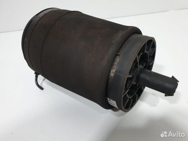 Пневмоподушка задняя левая Land Rover 2 LR052171