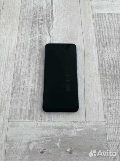 Samsung Galaxy A50, 4/64 ГБ