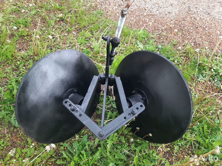 Окучник дисковый к мотоблоку