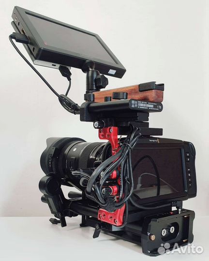 Камера bmpcc4K и навесное