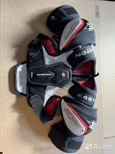 Нагрудник хоккейный детский