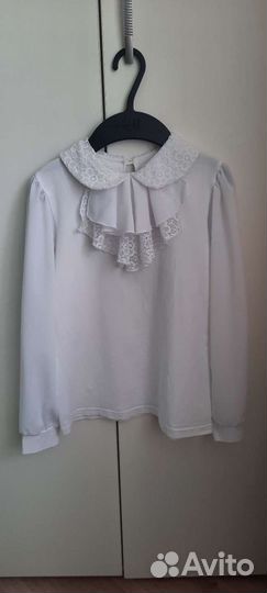 Школьные блузки и водолазка 146