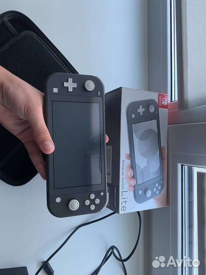 Nintendo switch lite с играми