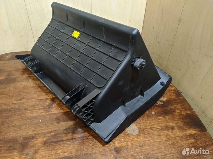 Бардачок Hyundai Solaris 1 рестайлинг