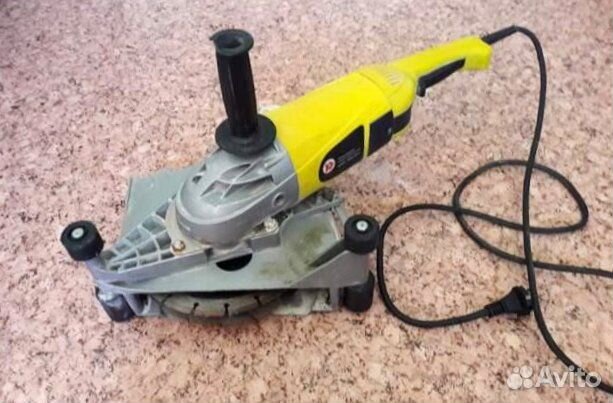 Аренда штробореза, пылесоса, перфоратора