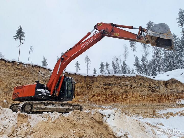 Аренда услуги экскаватора гусеничного от 14 дней