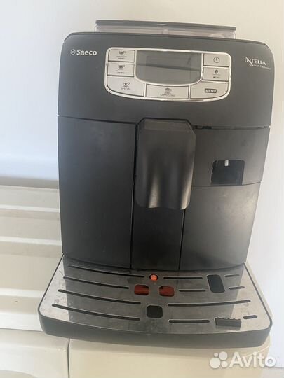 Кофемашина saeco intelia One touch Cappuccino