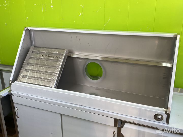 Вытяжной зонт