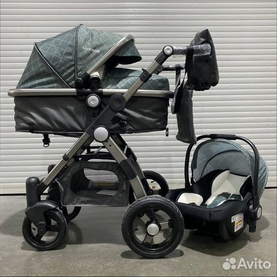 Детская прогулочная коляска Luxmom