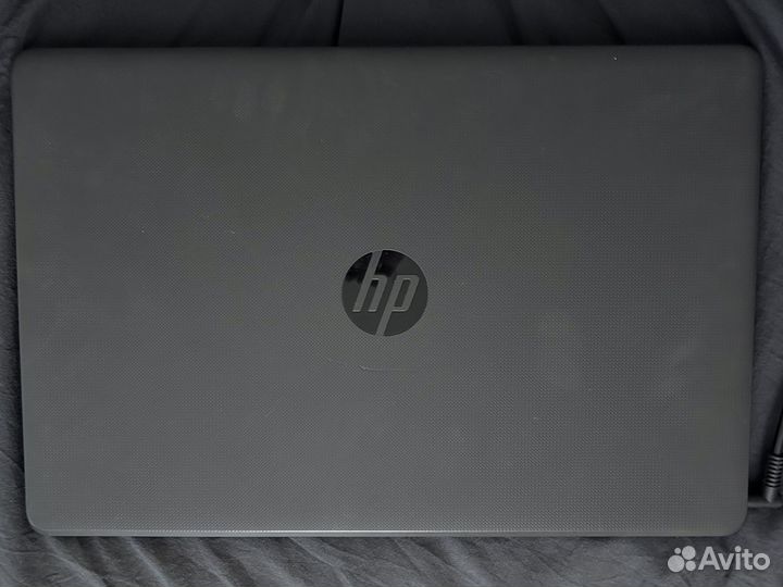 Ноутбук hp 250 g6