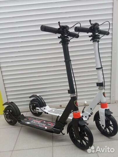 Самокат с дисковым тормозом