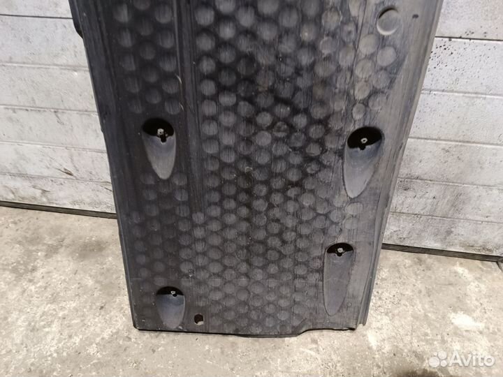 Левая защита днища для Volkswagen Tiguan 1 NF