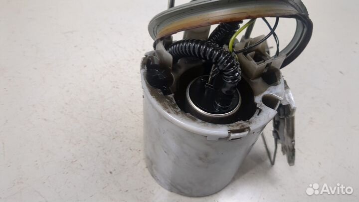 Насос топливный электрический Volkswagen Passat 6