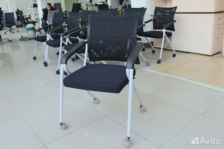 Офисное кресло Dauphin (Германия)