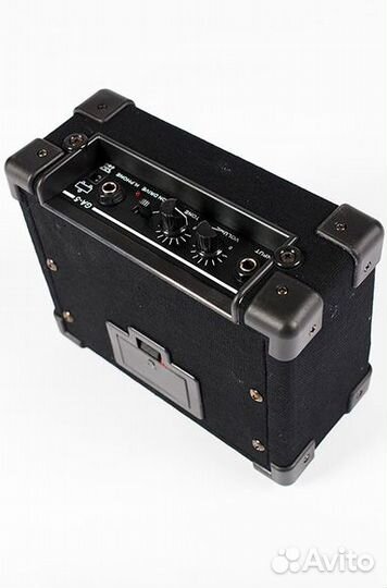 Гитарный комбоусилитель rocket GA-05