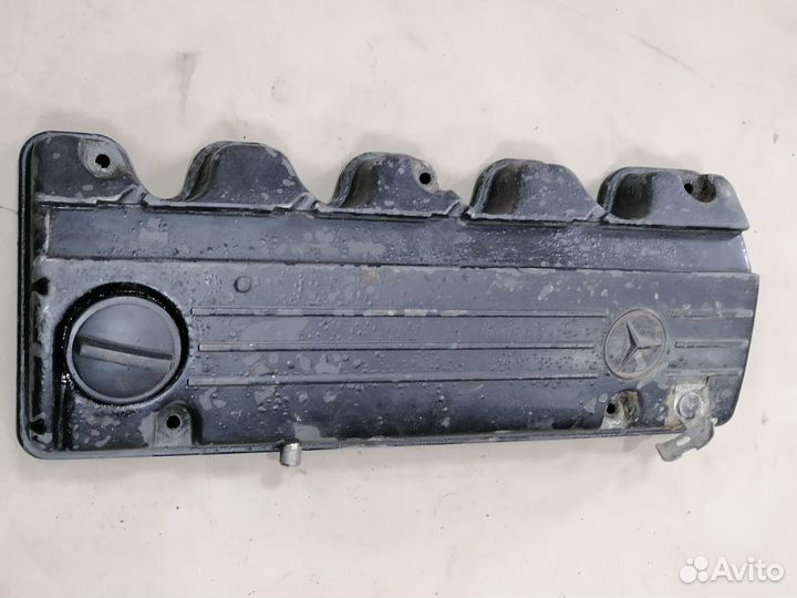 Клапанная крышка для Mercedes Benz W201 1982-1993