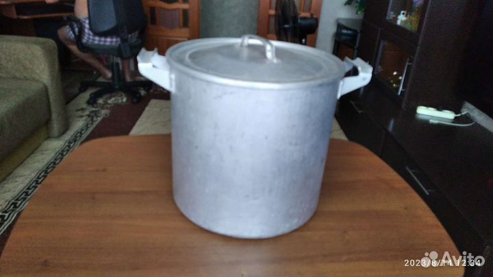 Кастрюля алюминиевая 30 литров