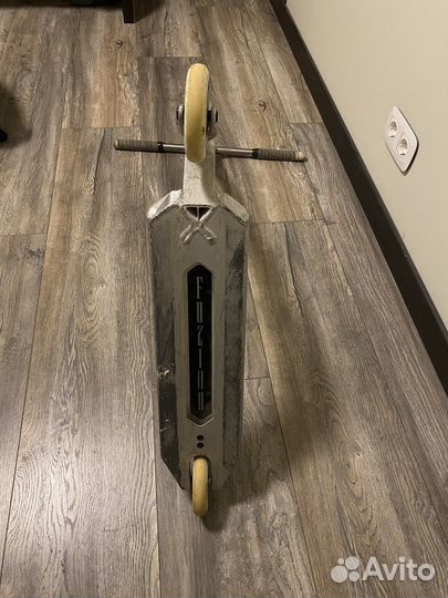 Профессиональный трюковой самокат