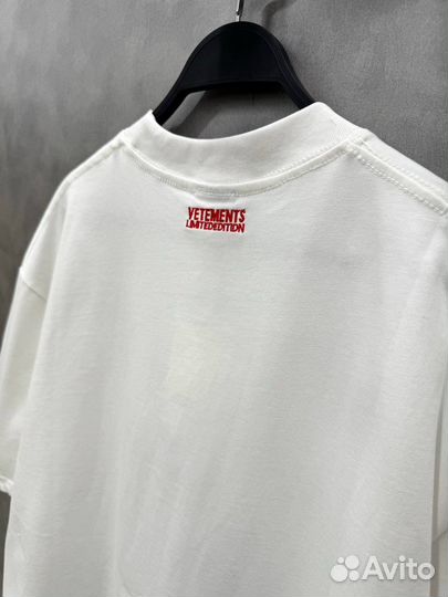 Футболка Vetements Y2K оверсайз белая (хит 2024)