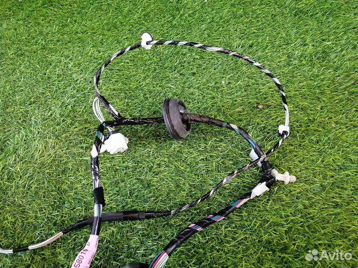 Проводка двери передняя левая Toyota Alphard