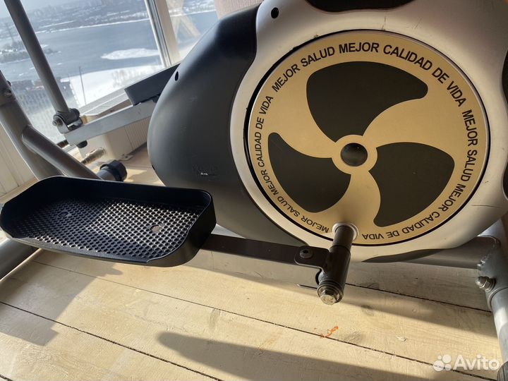 Элипсоидный тренажер