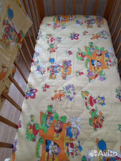 Детская кроватка