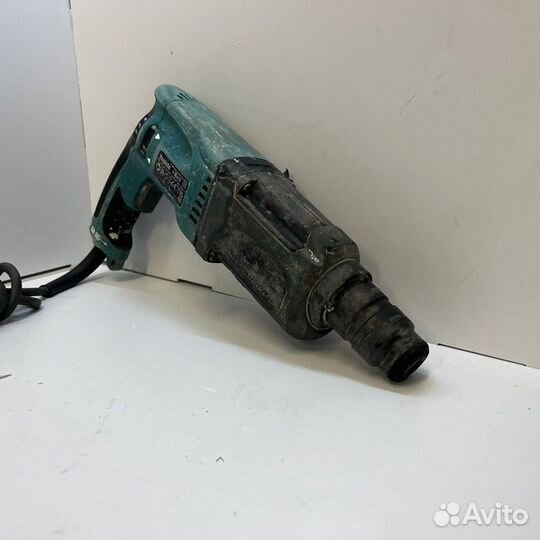 Перфоратор Makita HR2470 (6112)