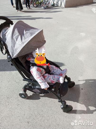 Прогулочная коляска