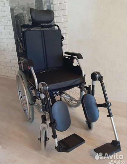 Коляска инвалидная новая Omega Luxe 400