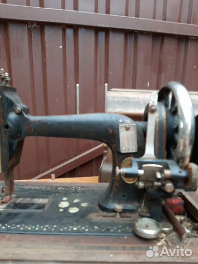 Швейная машинка Gritzner