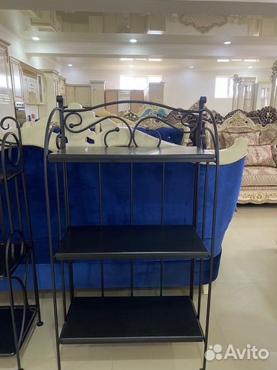 Стеллаж кованный