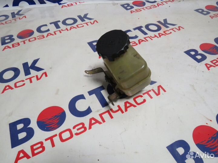 Бачок гур toyota carina ST190, ST195, ST215