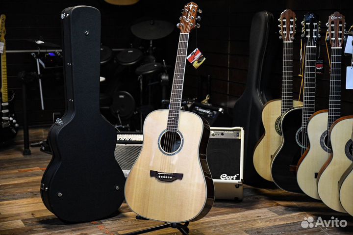 Акустическая гитара Crafter + Комплект