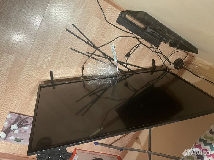 Телевизор на запчасти