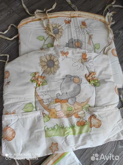 Бортики в кроватку