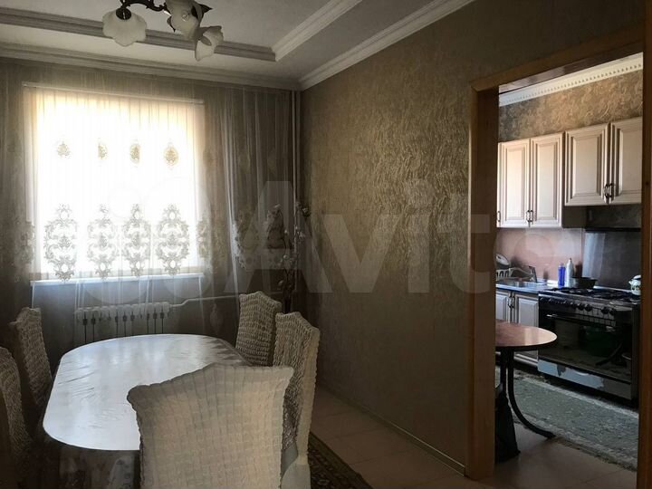 Дом 254 м² на участке 5,86 га