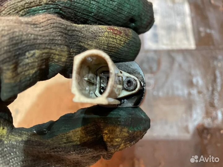 Форсунка топливная DAF XF 106 2018 2047600