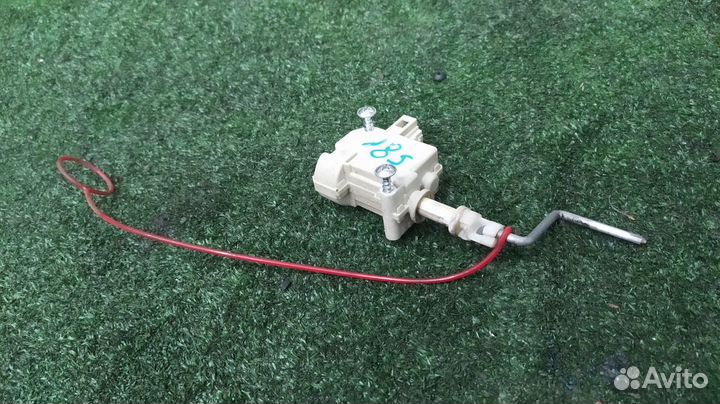 Замок лючка бензобака Audi A6 Allroad C5 BES 2004