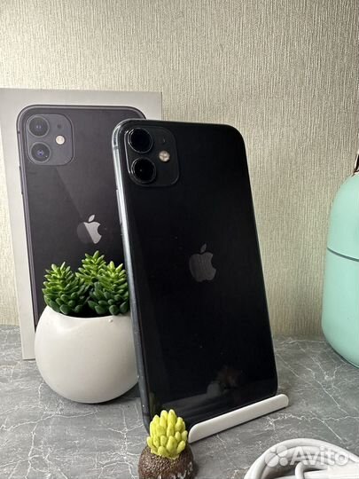iPhone 11, 64 ГБ
