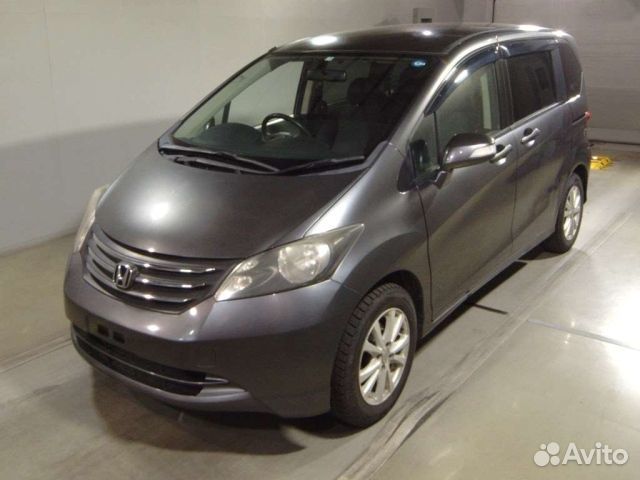 В разборе honda freed 2009