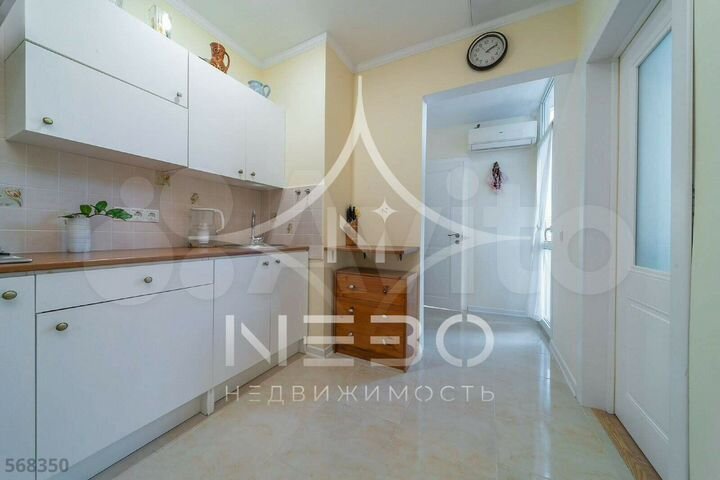 3-к. квартира, 72 м², 8/8 эт.