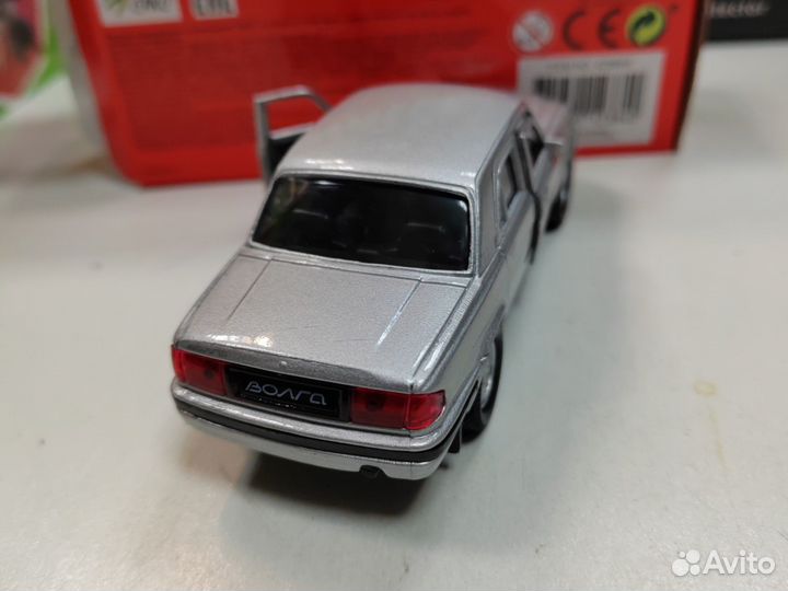 Машинка Волга Газ 31105 серебристая