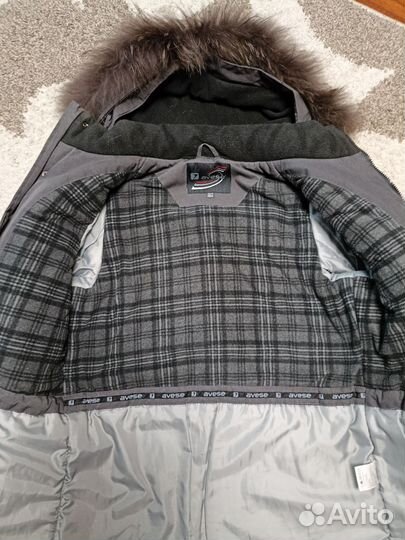 Парка зимняя с натуральным мехом на подростка