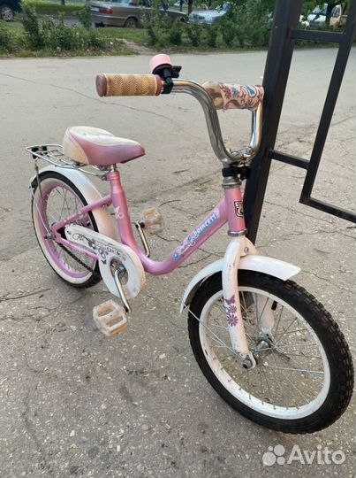 Детский велосипед бу 16 для девочки