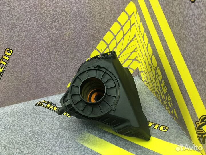 Корпус воздушного фильтра Audi A6 Ауди А6 2015