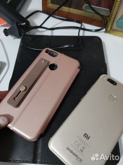 Xiaomi Mi A1 Android One, 4/32 ГБ