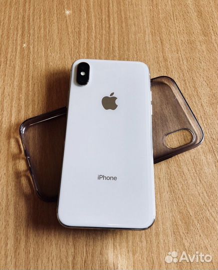 iPhone X, 64 ГБ