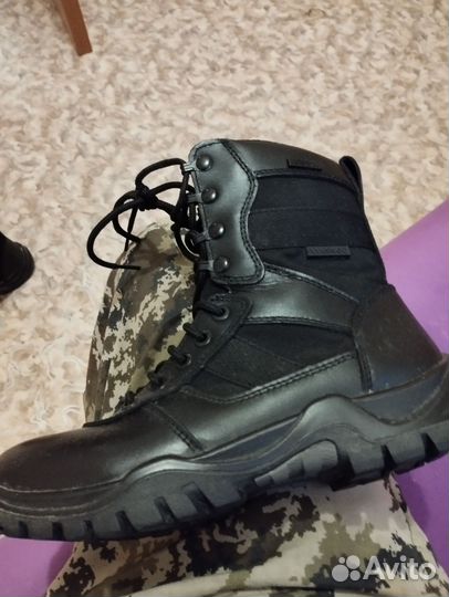 Ботинки берцы 40